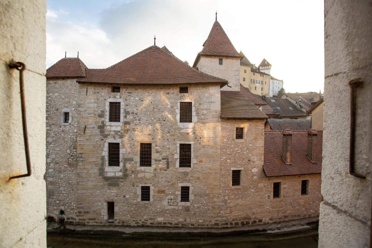 Lasuitedu12 - Aprtement For 2 People View Of The Old Prison Annecy Exterior foto